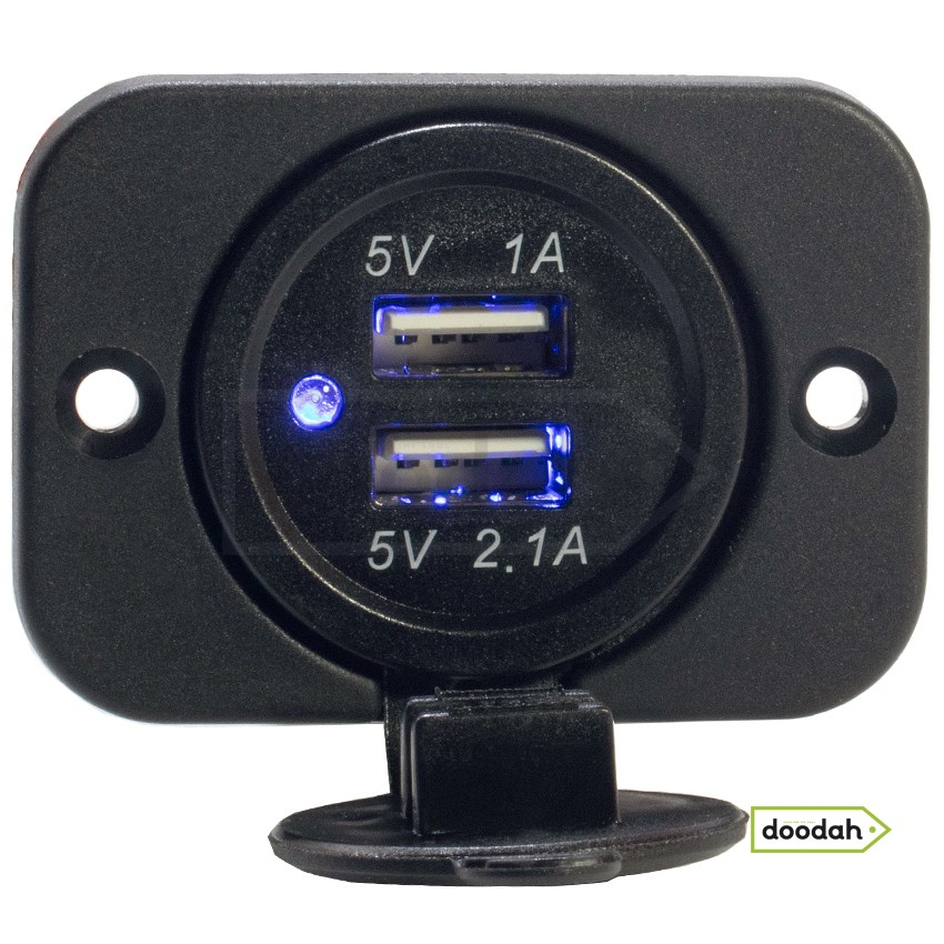 Авто / Мото USB зарядний пристрій - Recessed PRO, IP54, 2,1А. Гарантія 6 міс.